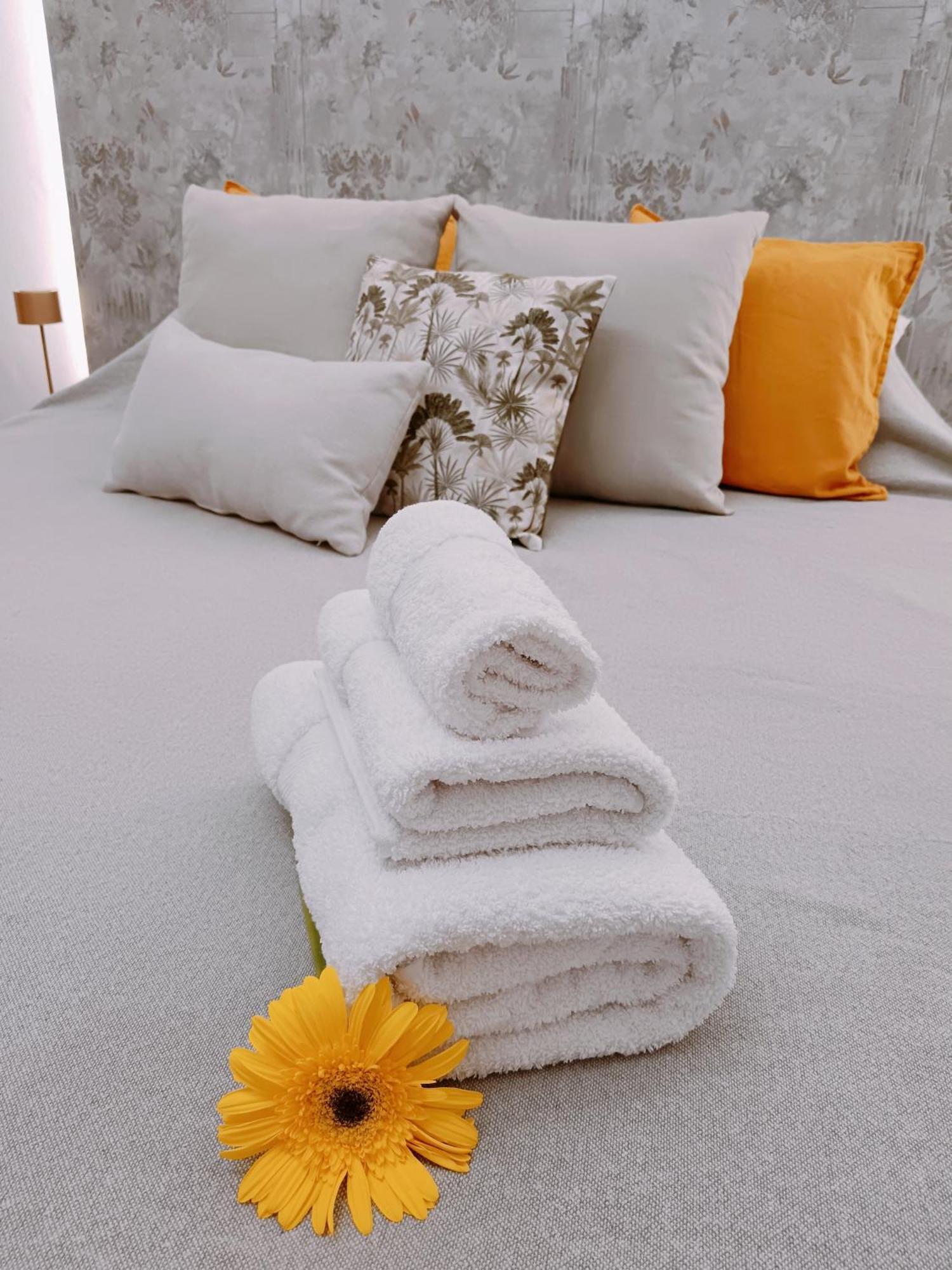 Casa Petri Home Spa Palermo Dış mekan fotoğraf