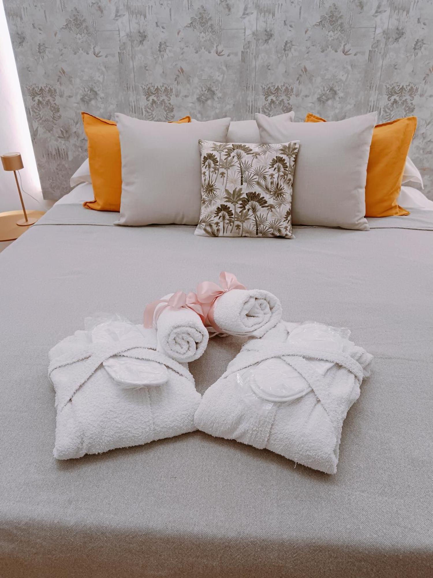 Casa Petri Home Spa Palermo Dış mekan fotoğraf