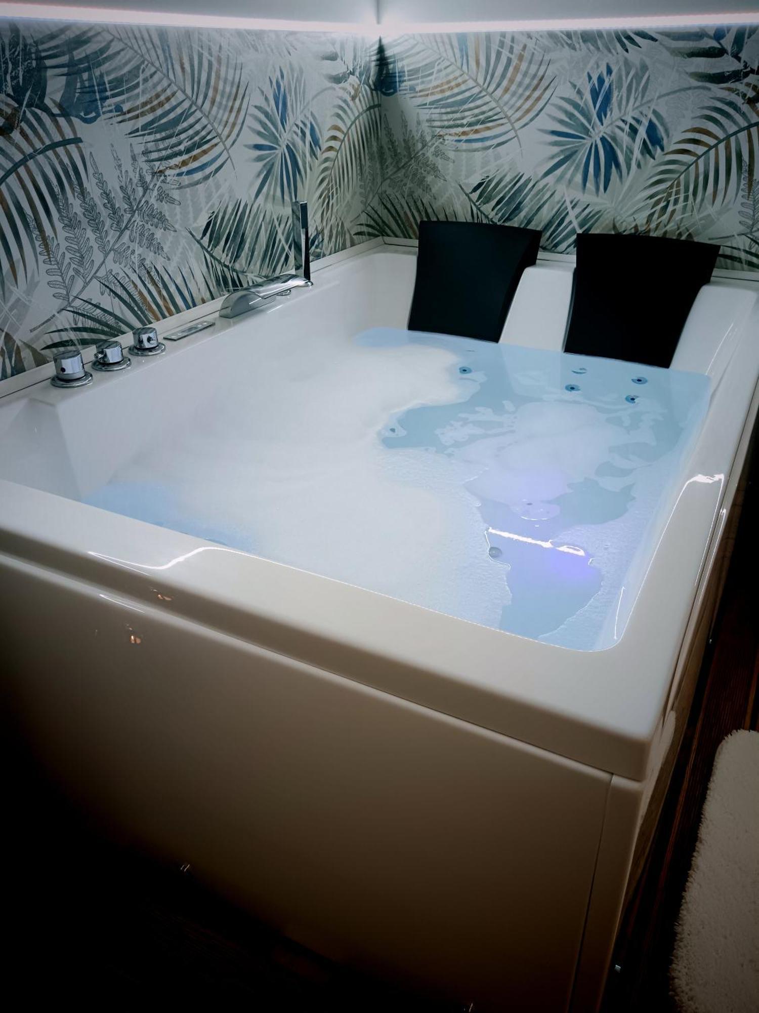 Casa Petri Home Spa Palermo Dış mekan fotoğraf